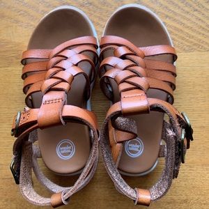 Wonder Nation Infant/Toddler Sandals in Brown